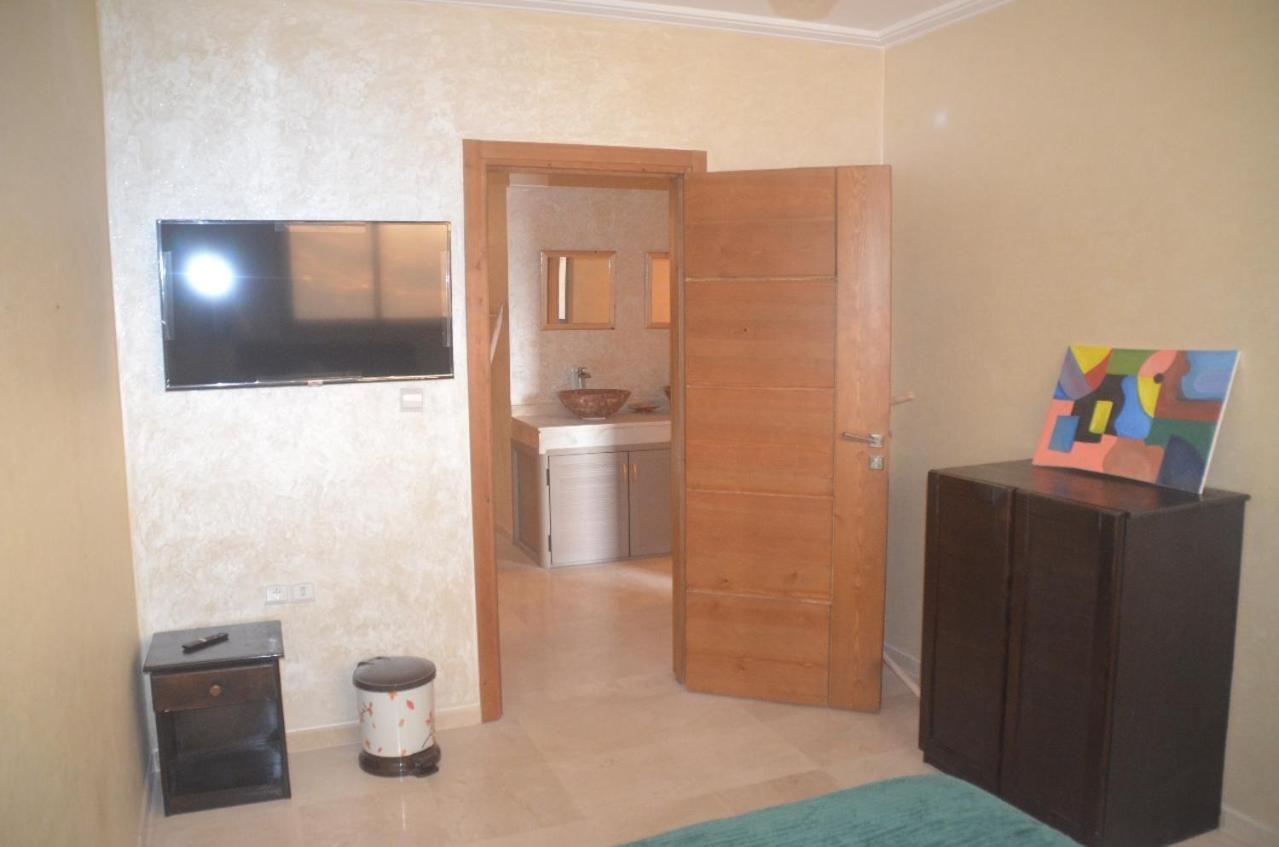Tamrisurfcamp Apartment ภายนอก รูปภาพ
